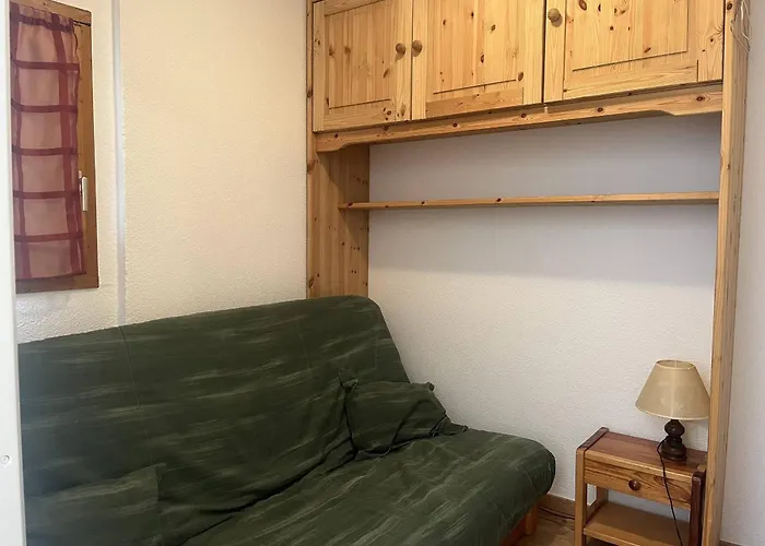 Plagne Soleil: 2 Pièces Avec Balcon, Accès Direct Pistes, Centre Proche Commerces - Fr-1-351-14 La Plagne