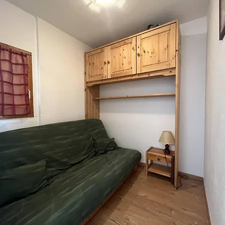 Plagne Soleil: 2 Pieces Avec Balcon, Acces Direct Pistes, Centre Proche Commerces - Fr-1-351-14 Apartment La Plagne